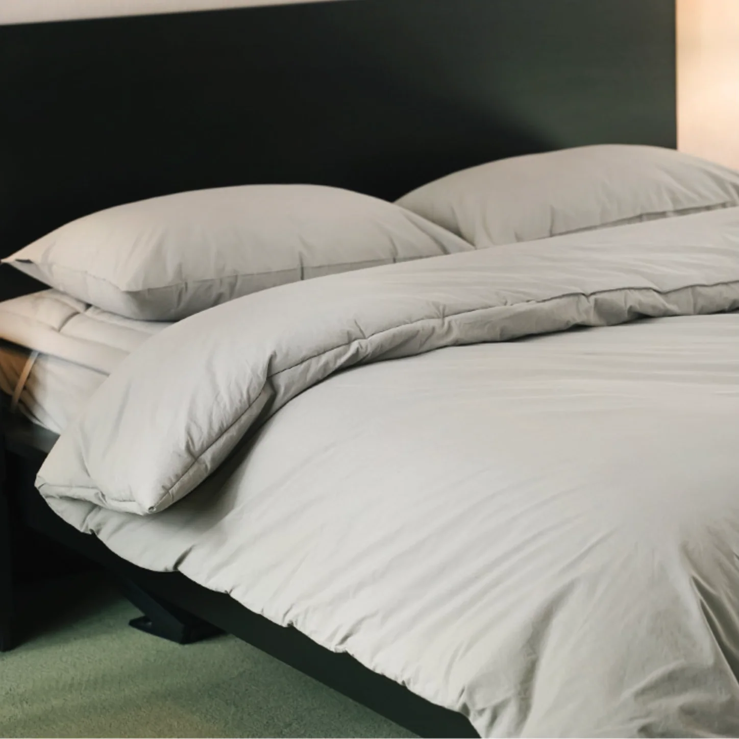 Around Hotel Bedding 60s High Density Cotton Fitted Sheet - Image 7