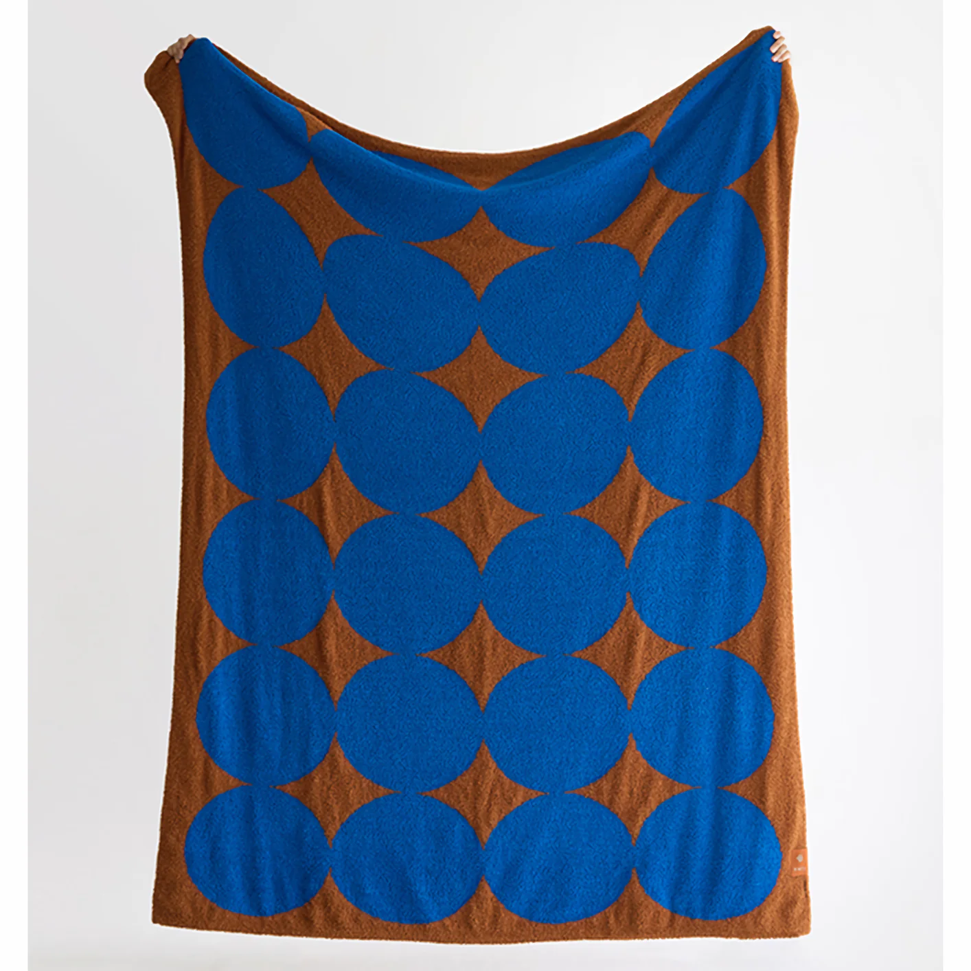 BWTZ Fluffy Knit Blanket - Image 3