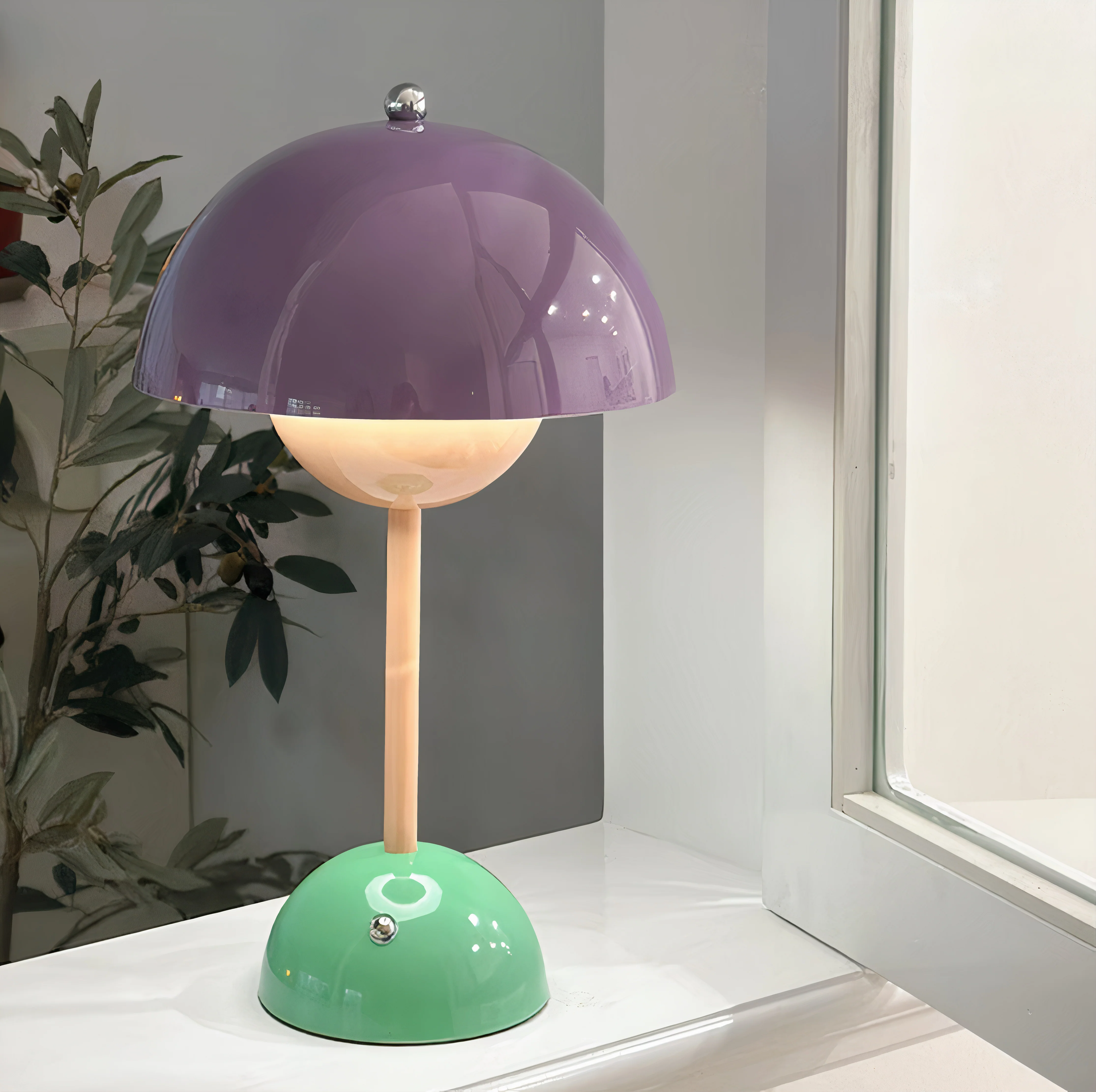 Candy Pop Mushroom Lamp - Cordless - Image 4