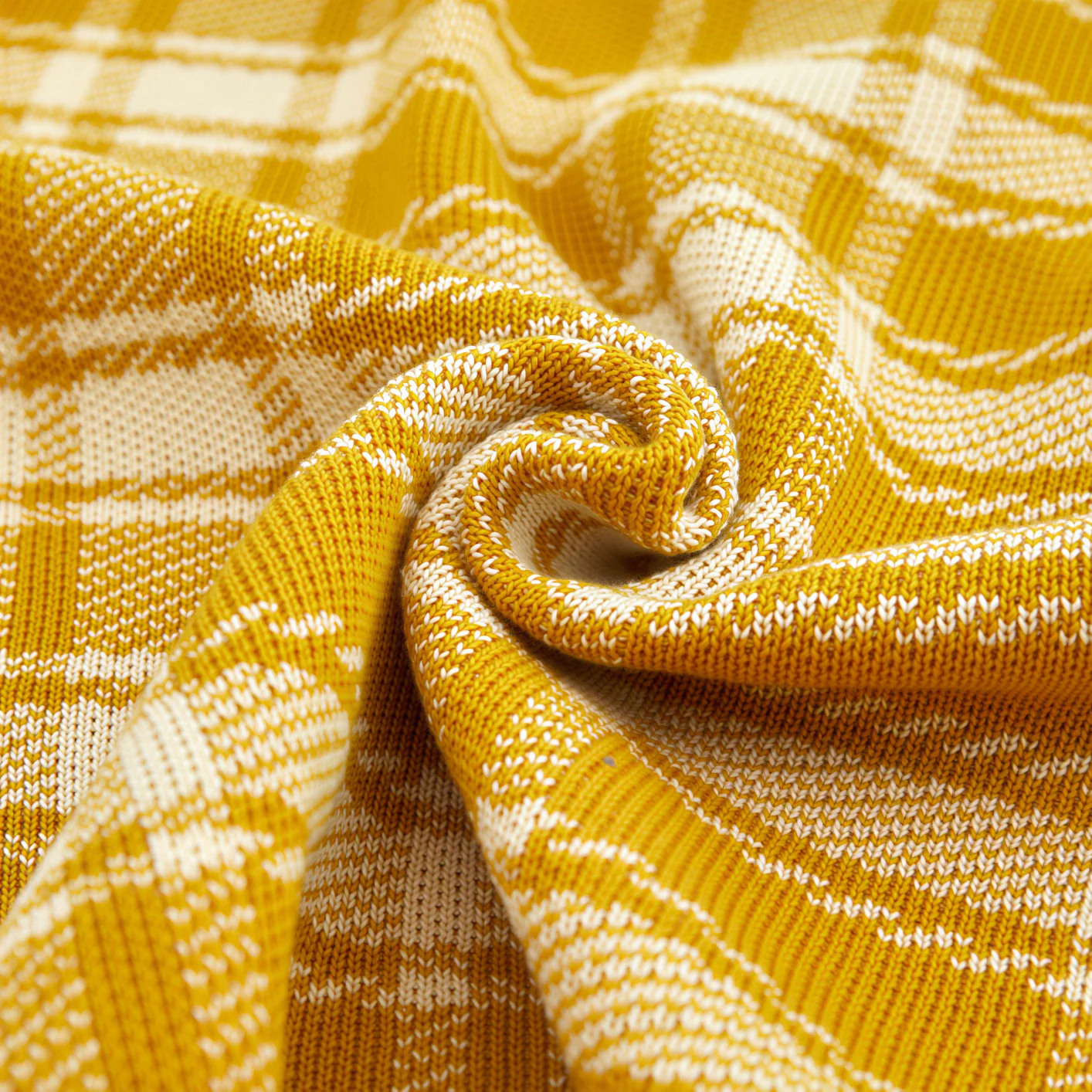 Check Knit Blanket - Image 7
