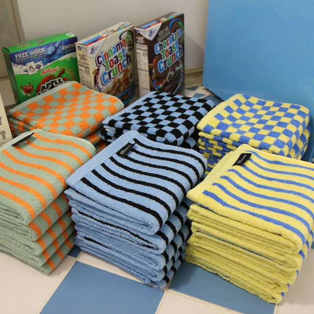 Checkerboard & Stripe Hotel Bath Towel Set (10-Pack) - Image 12