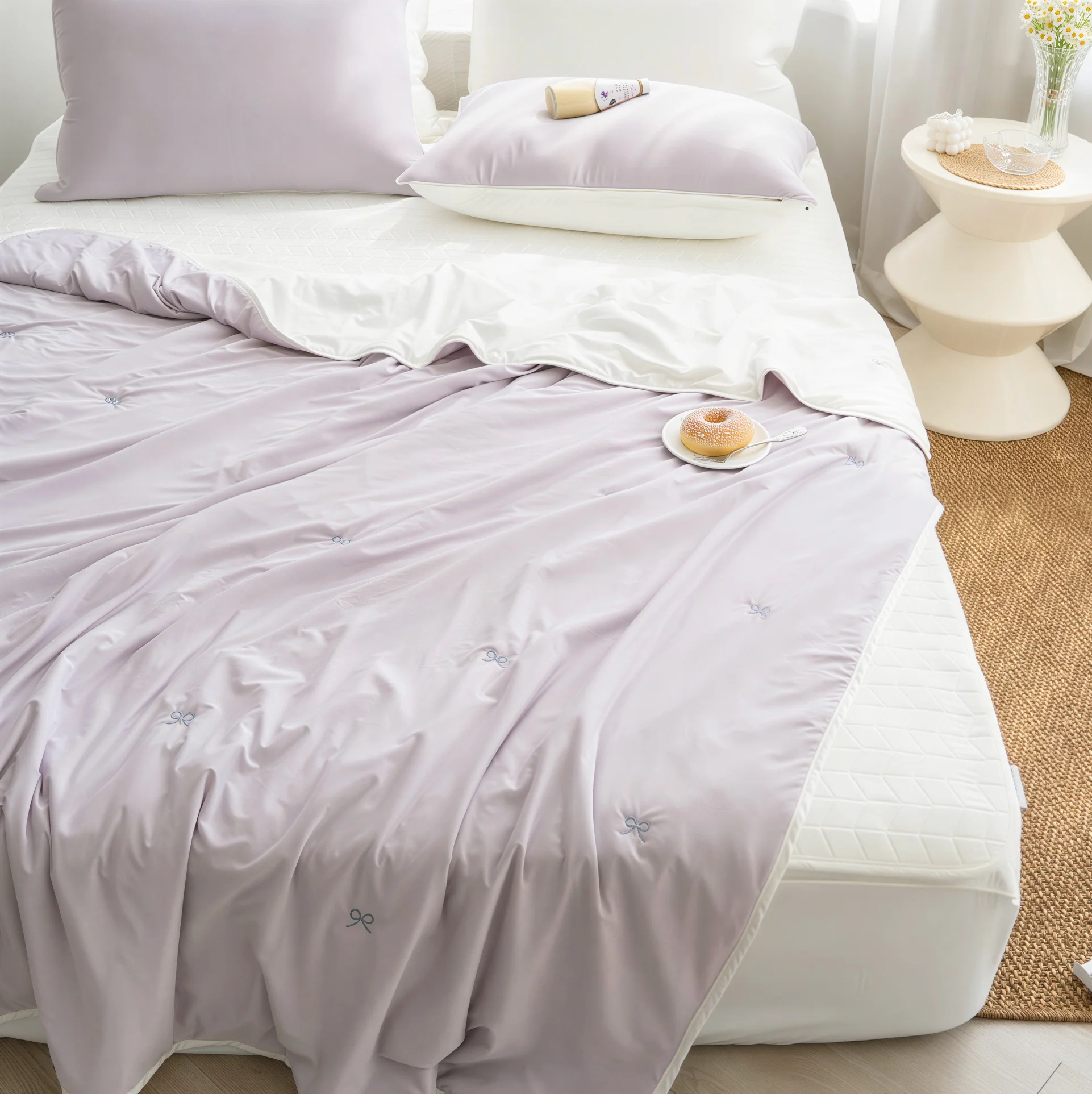 Cool Summer Cooling Comforter - Image 11