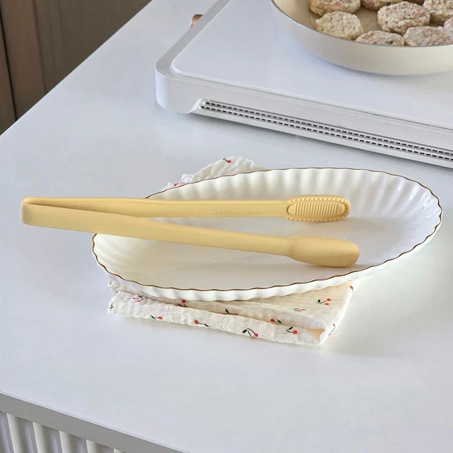 Daily Silicone Tongs - Image 5