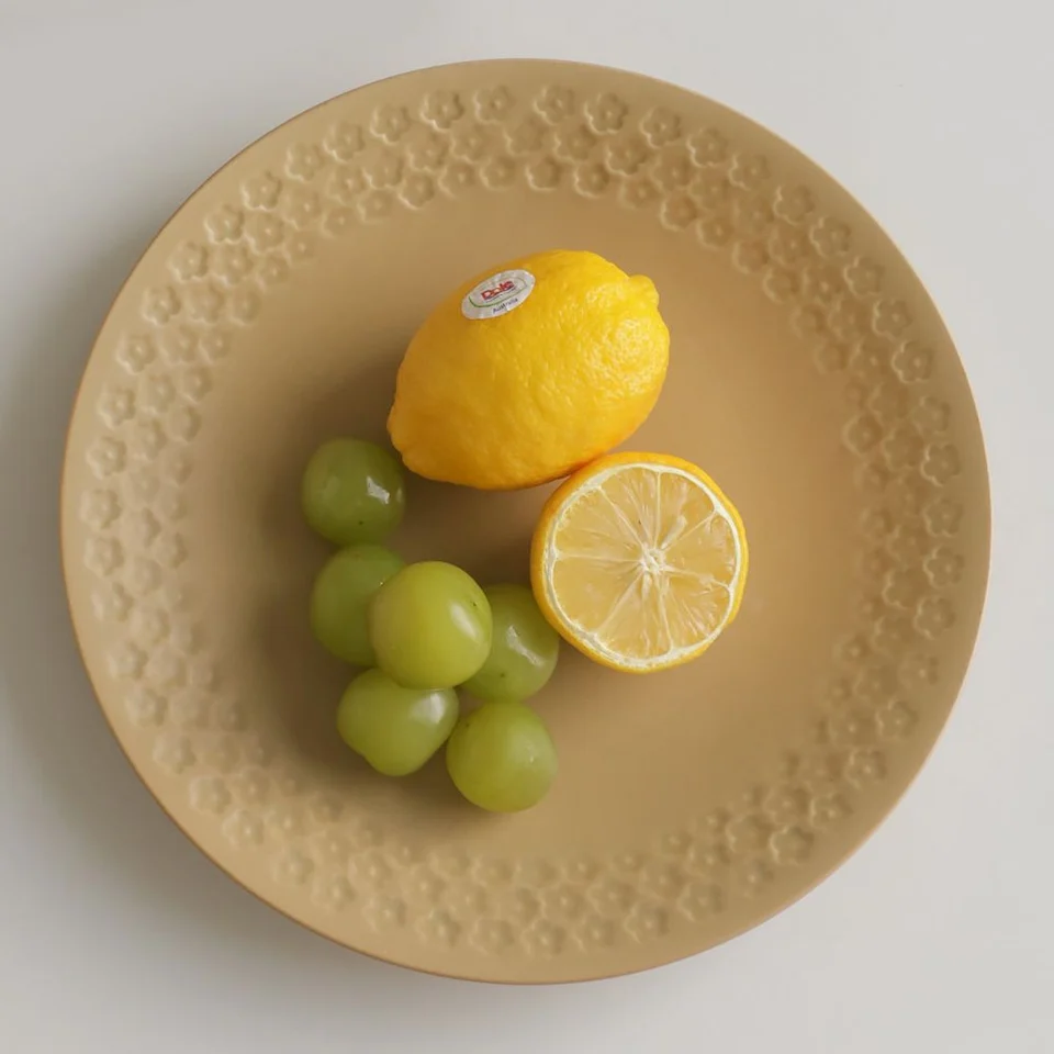 Daisy Rim Ceramic Plate