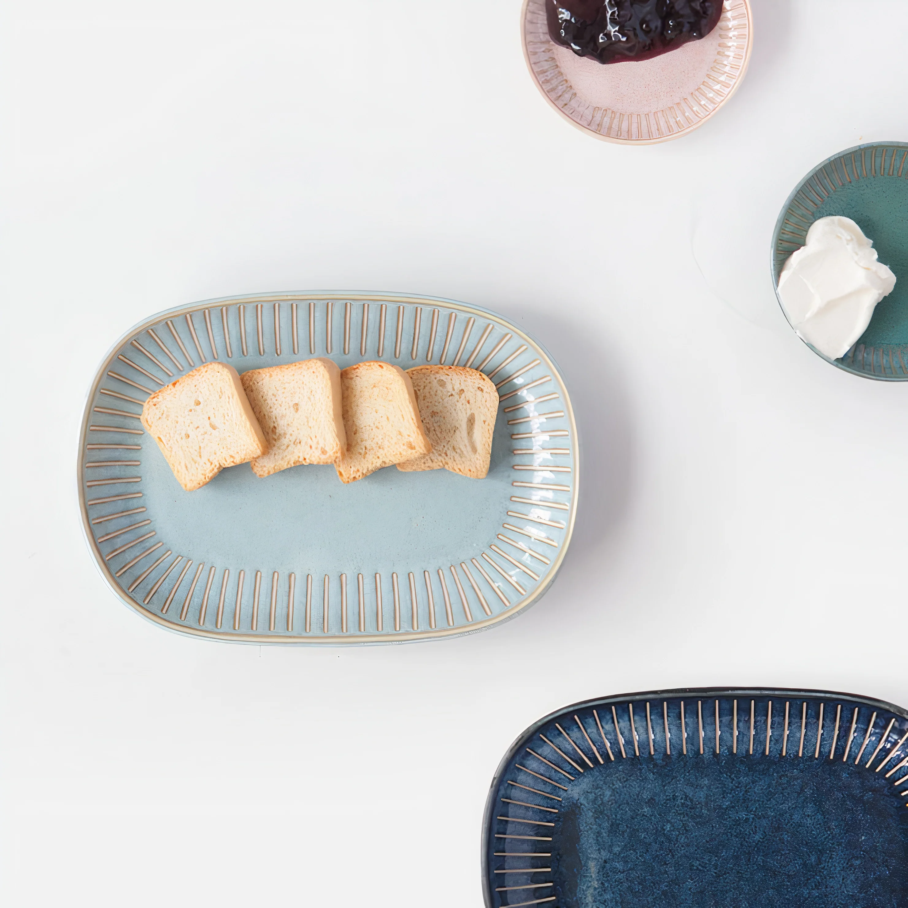 Everyday Collection Soft Rectangle Plate (Set of 2) - Image 3