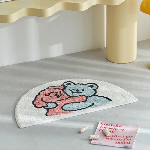 Hug Friends Soft Bath Mat - Image 5
