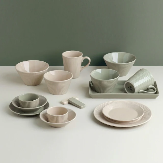 Lining Dinnerware & Plate Home Set for 2 (16-Piece) - Image 3