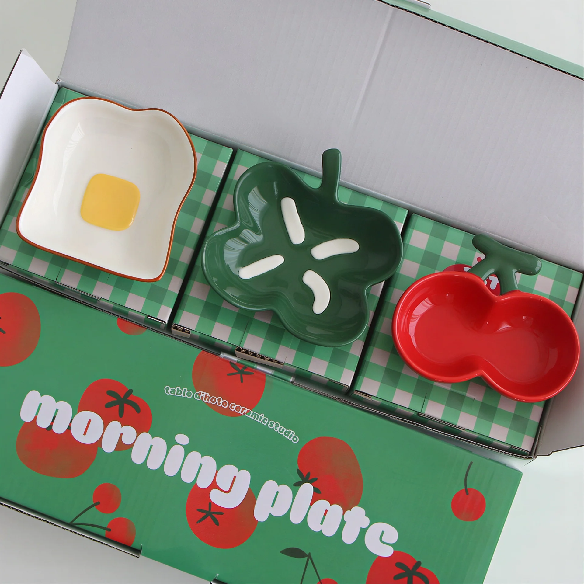 Little Treats Plate Set (3-Piece) - Image 2