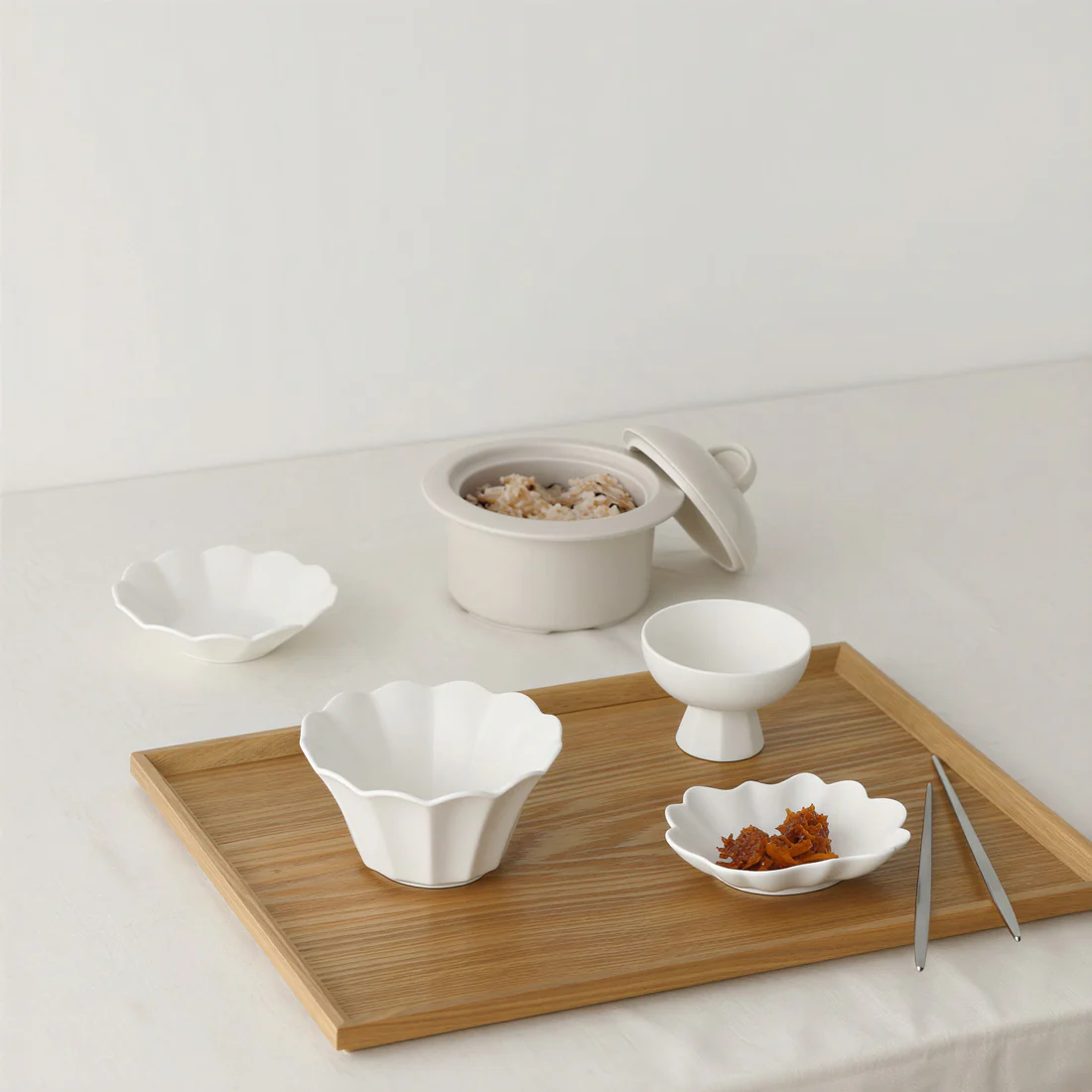 Moi Ceramic Dinnerware Set (5-Piece) - Image 4