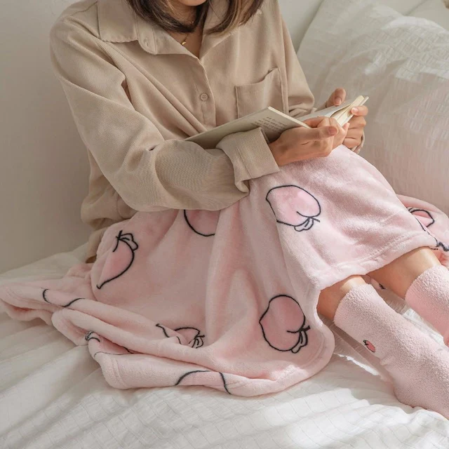 Momozzing Plush Blanket & Comforter - Image 5
