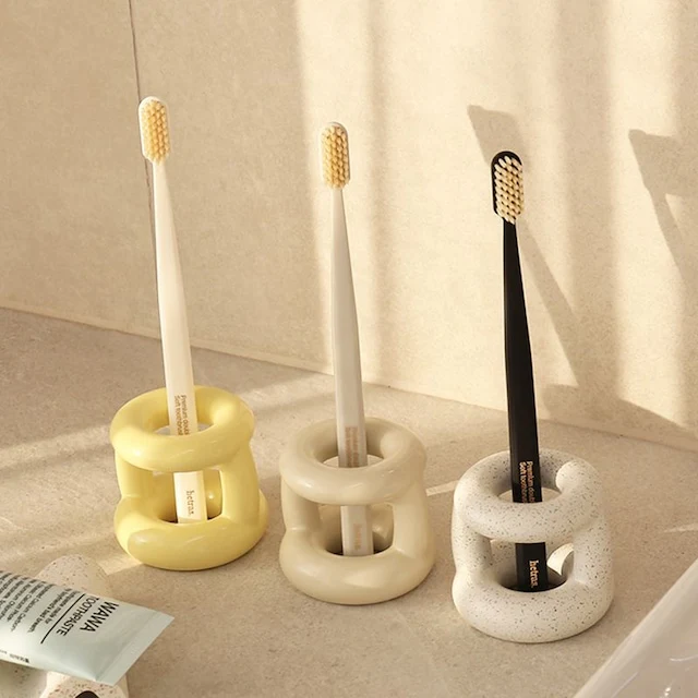 Mongle Toothbrush Holder - Image 3