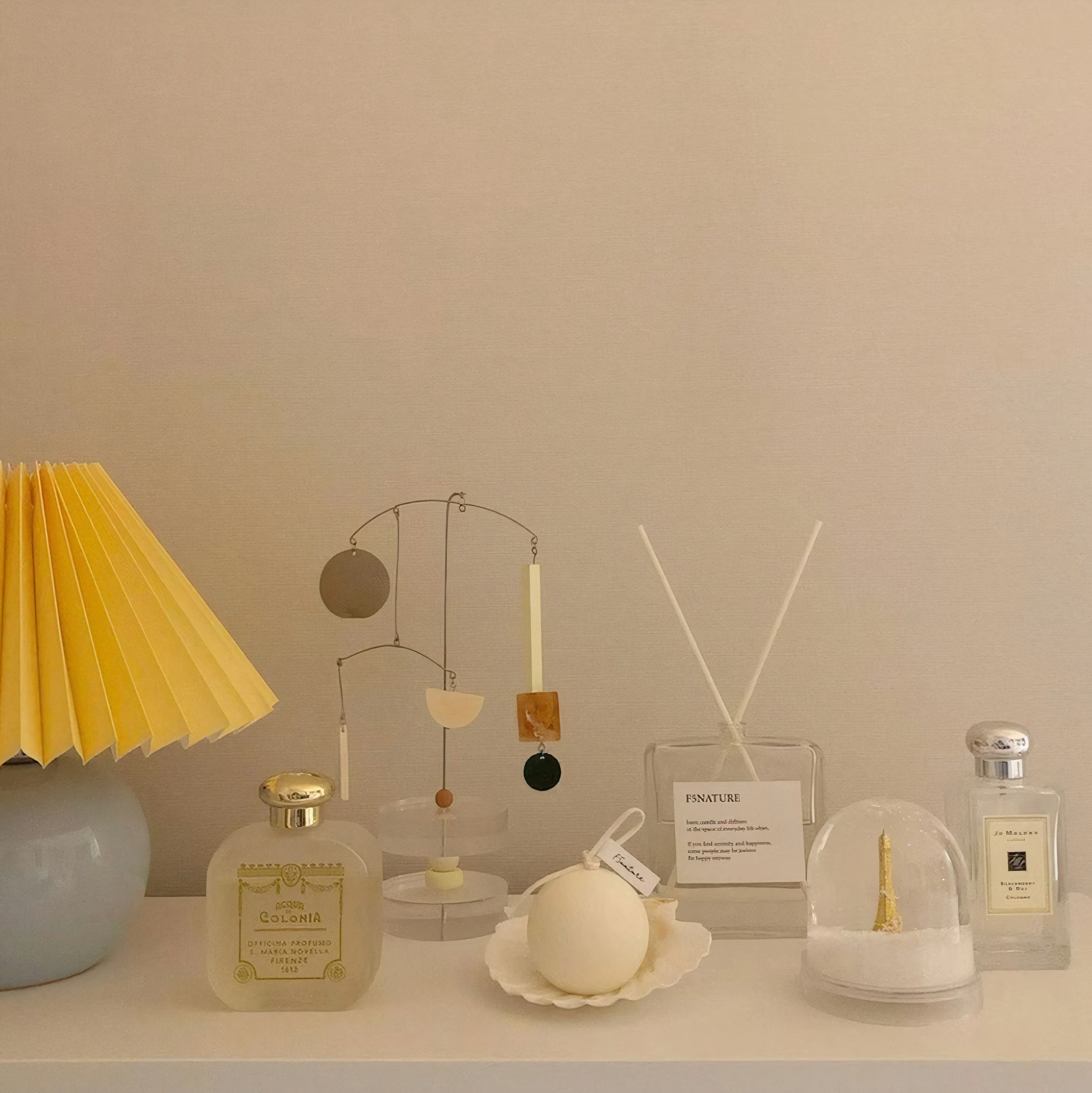 Pearl Mini Candle & Shell Tray Set - Image 3