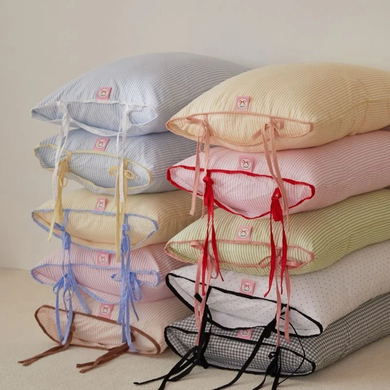 Ribbon Cake Pillow Cover