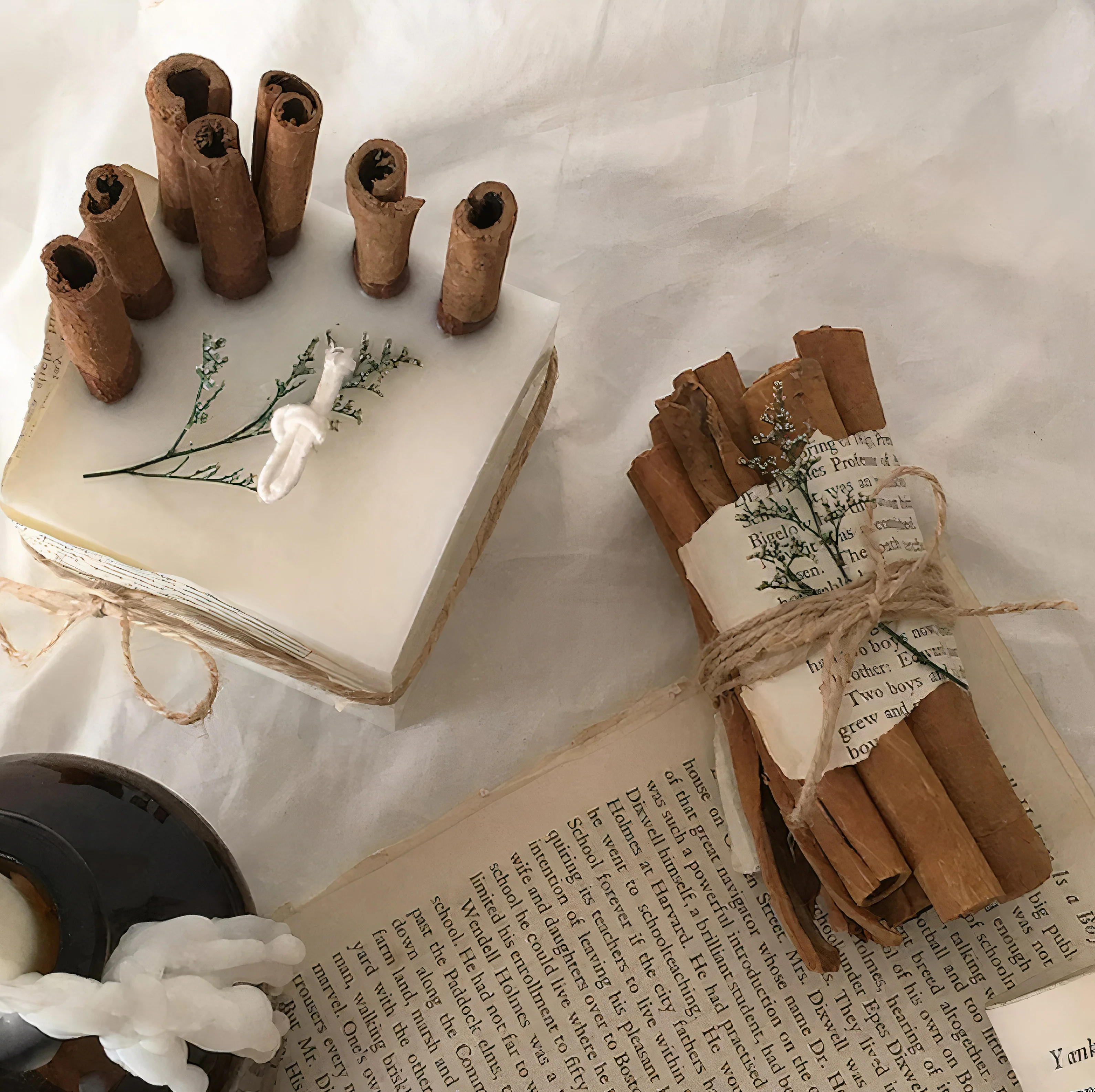 Scented Cinnamon Candle & Decor Set - Image 4