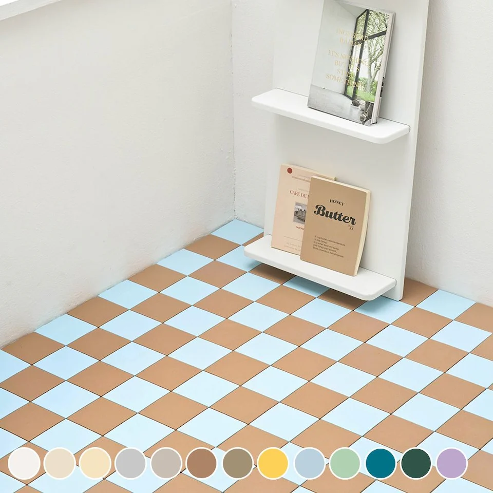 Seamless Checkerboard Deck Tile Set - Image 2