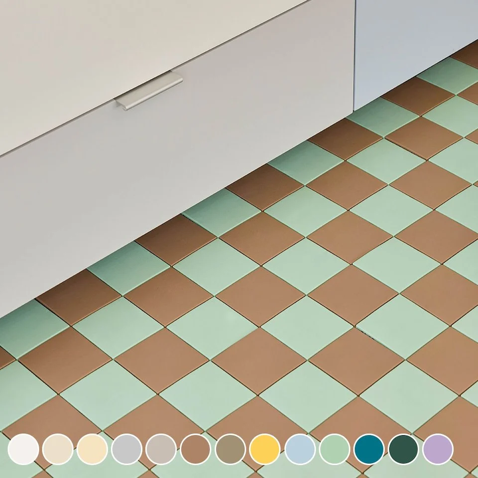 Seamless Checkerboard Deck Tile Set - Image 8