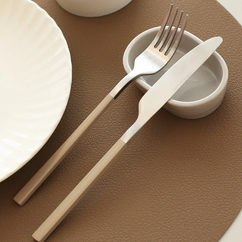 Seoul Minimalist Matte Fork & Knife Set for 2 (4-Piece) - Image 3