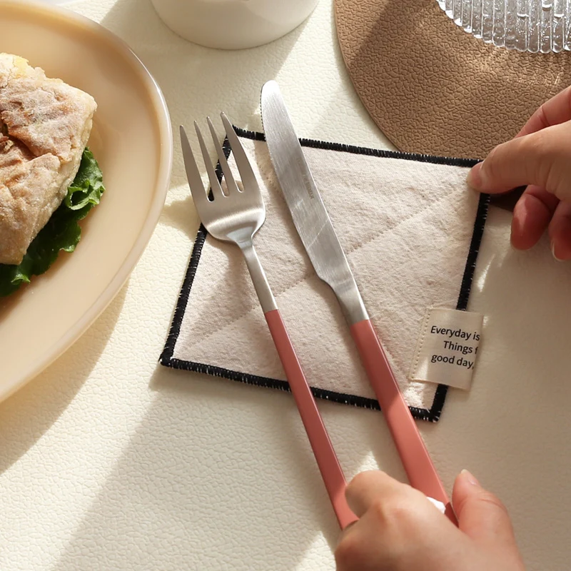 Seoul Minimalist Matte Fork & Knife Set for 4 (8-Piece) - Image 3