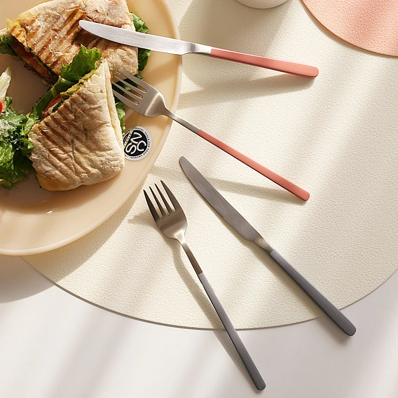 Seoul Minimalist Matte Fork & Knife Set for 4 (8-Piece) - Image 4