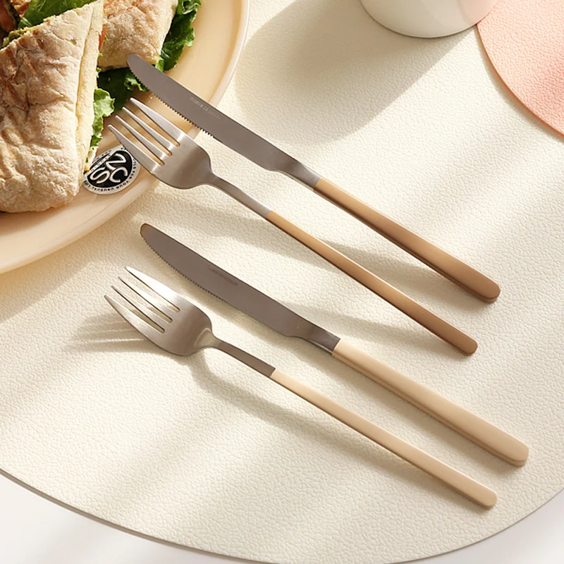 Seoul Minimalist Matte Fork & Knife Set for 4 (8-Piece) - Image 5