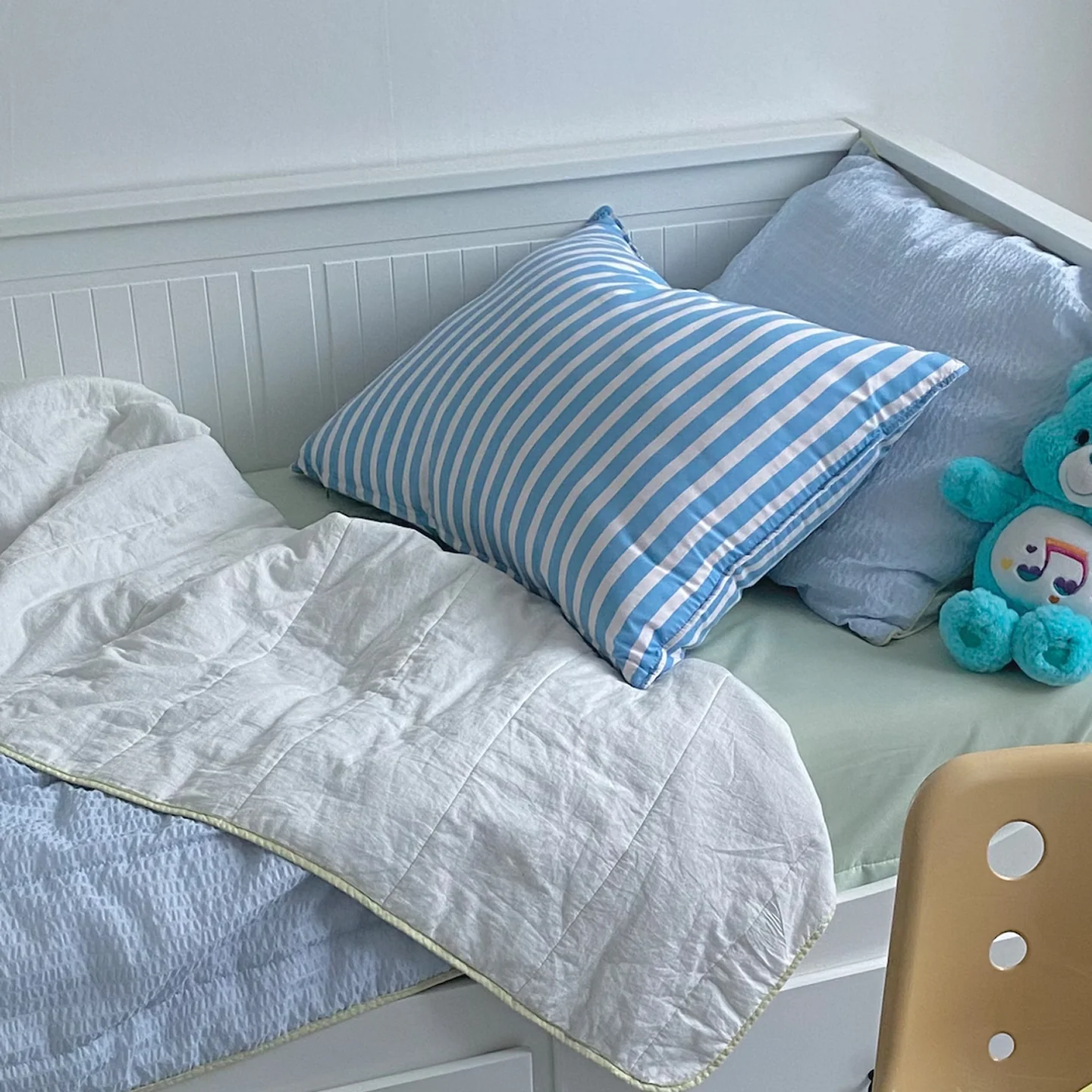 Soft Mood Allergy Care Dust Free Pillowcase - Image 7