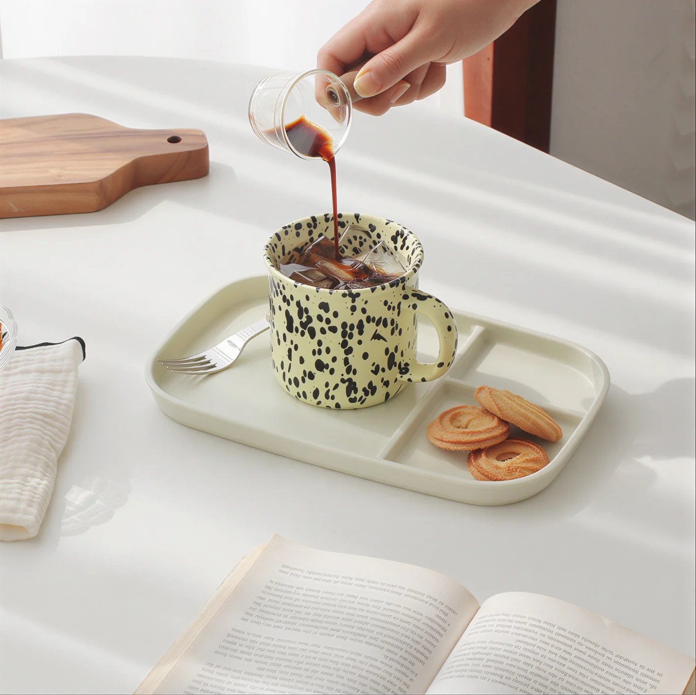 Studio Splash Ceramic Mug - Image 3