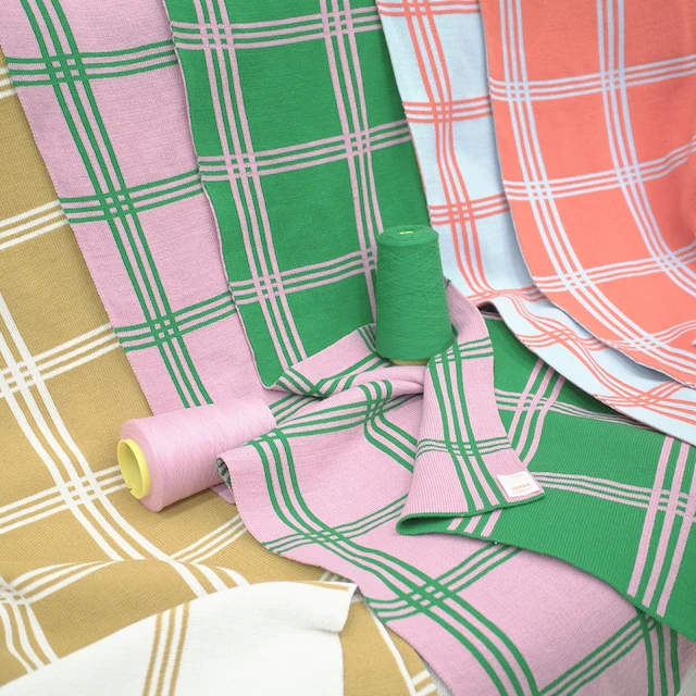 Verde Check Knit Blanket - Image 5