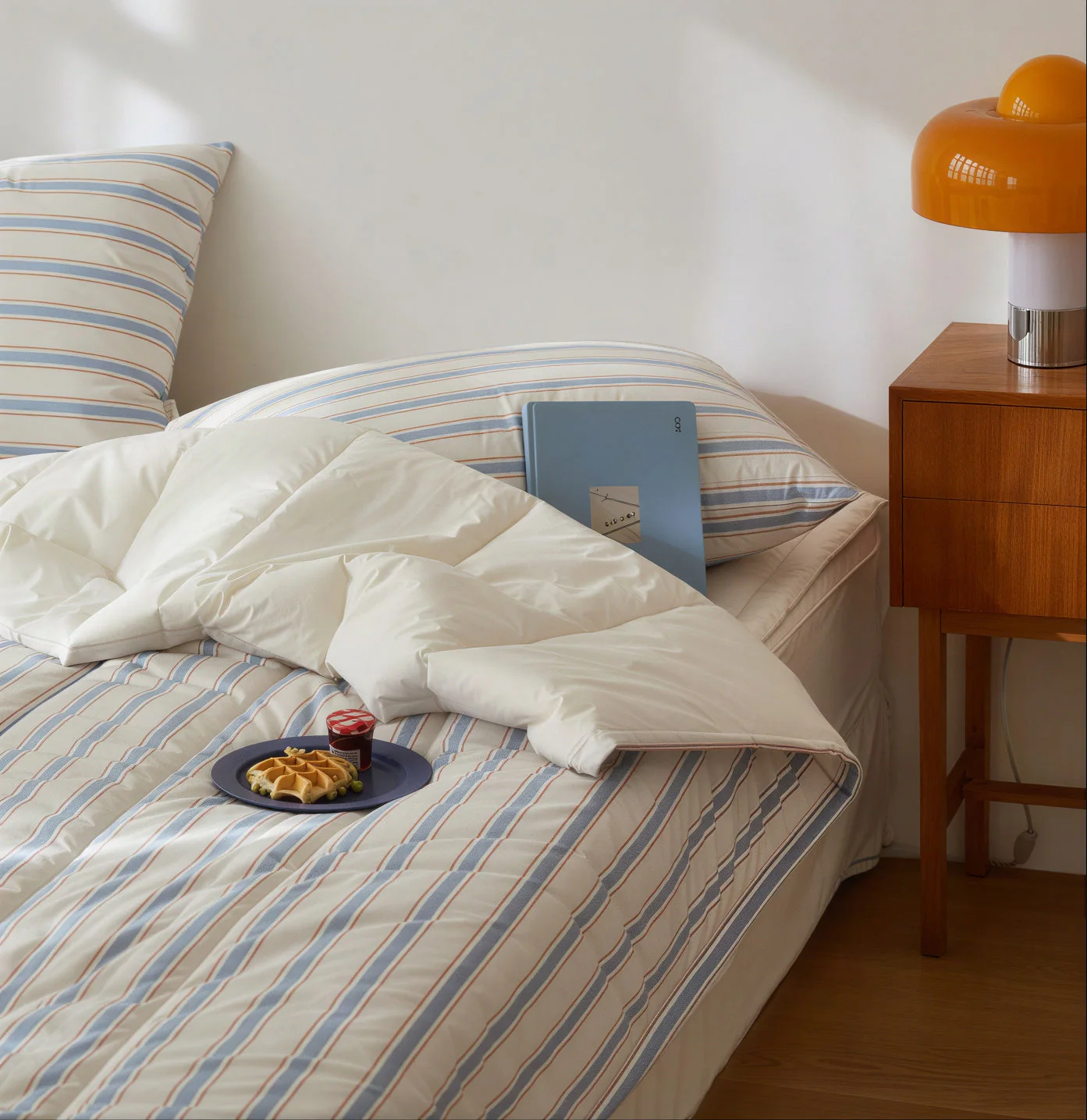 Vintage Mansion Cotton Comforter & Pillow Set - Image 5