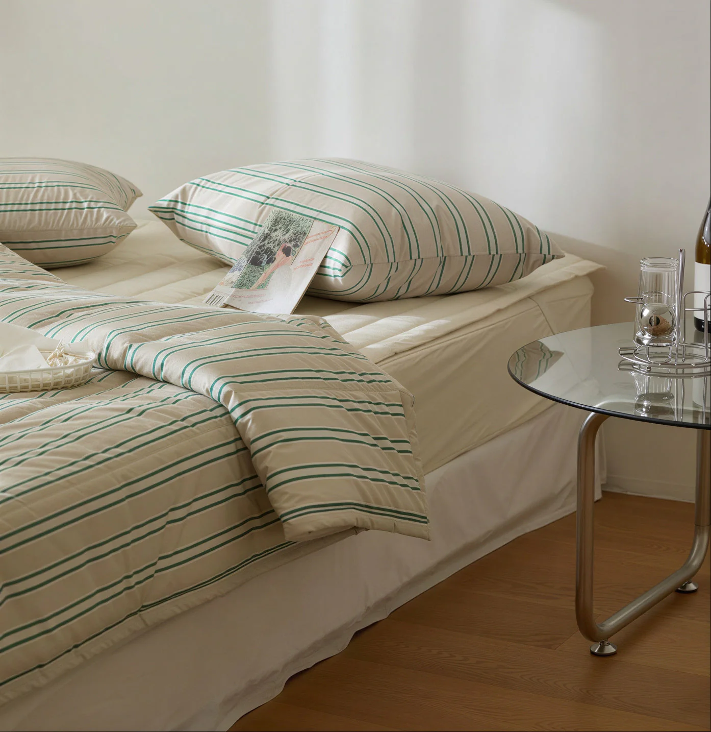 Vintage Mansion Cotton Comforter & Pillow Set - Image 8